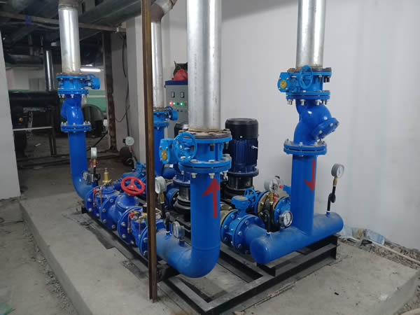 甘肅白銀直聯加壓供暖機組