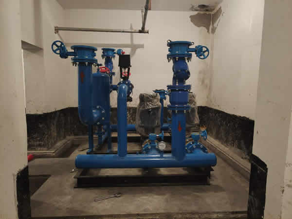 寧夏銀川變流量控壓機組直聯供暖設備